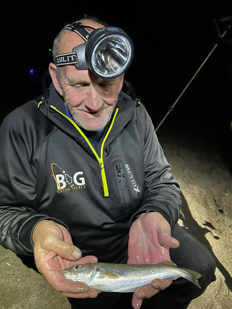 Mark Bradbury with one of 17 fish for 520cm