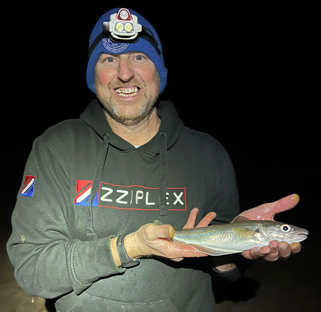 Second place Adie Cooper with one of his 28 fish for 846cm