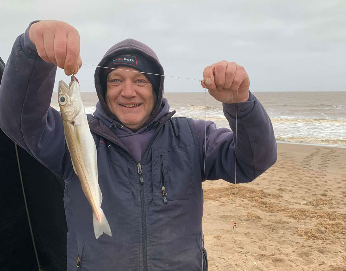 Ian Nelson in third with total length of 146cm